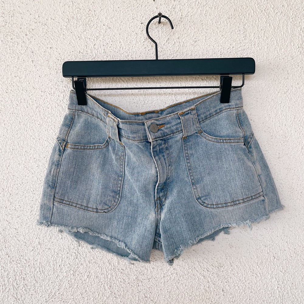 Levi’s denim shorts light blue y2k